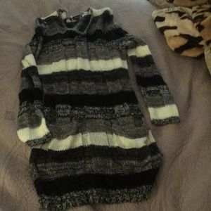 Derek Heart Dress - Size Large